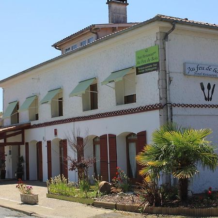 Au Feu De Bois Hotel Amou Exterior foto